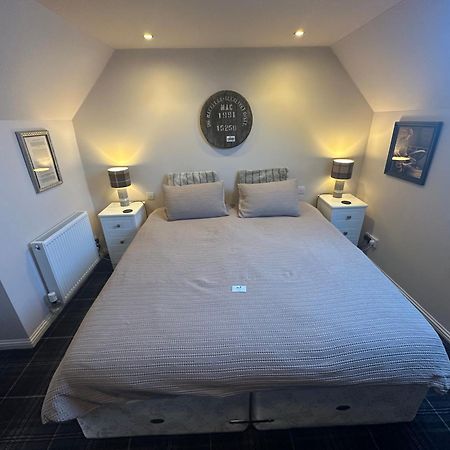 The Gables Whisky B&B Дъфтаун Екстериор снимка