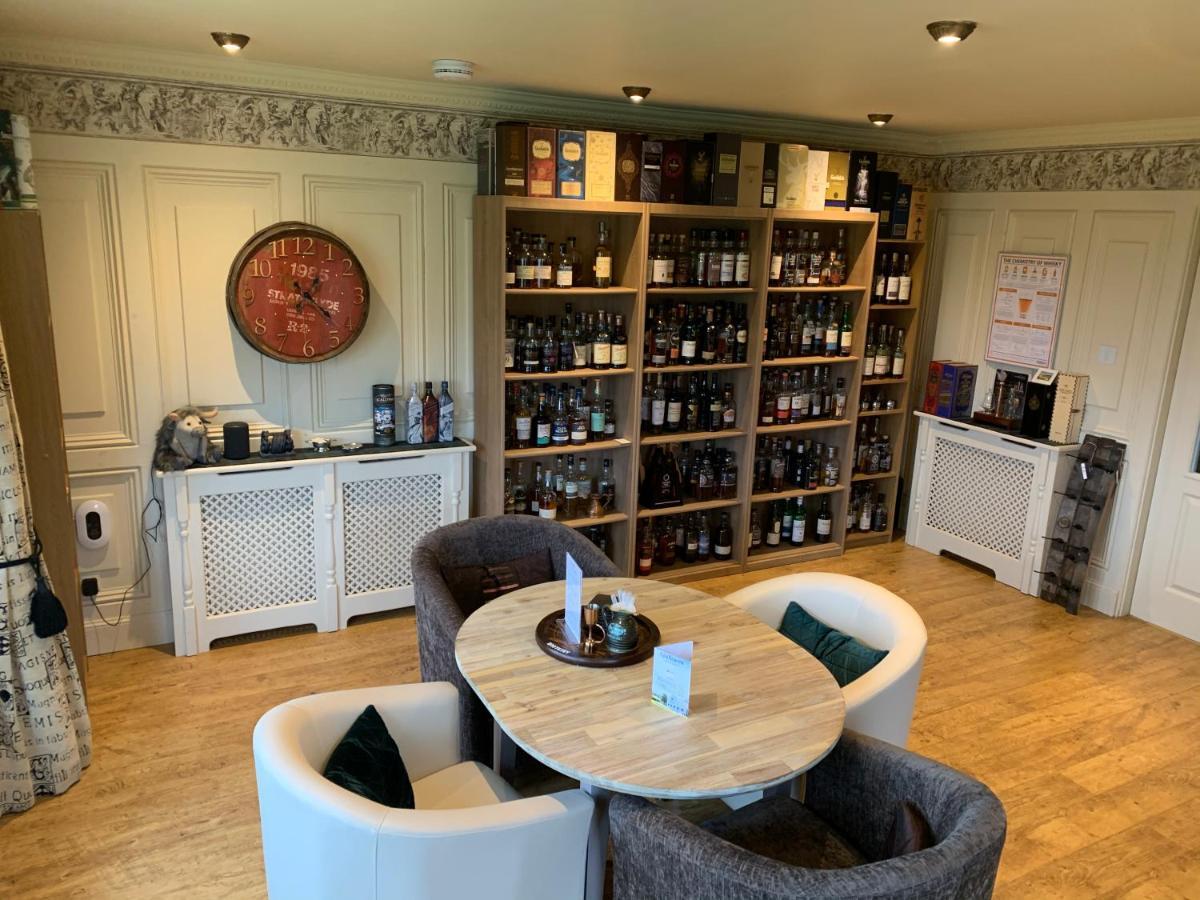 The Gables Whisky B&B Дъфтаун Екстериор снимка