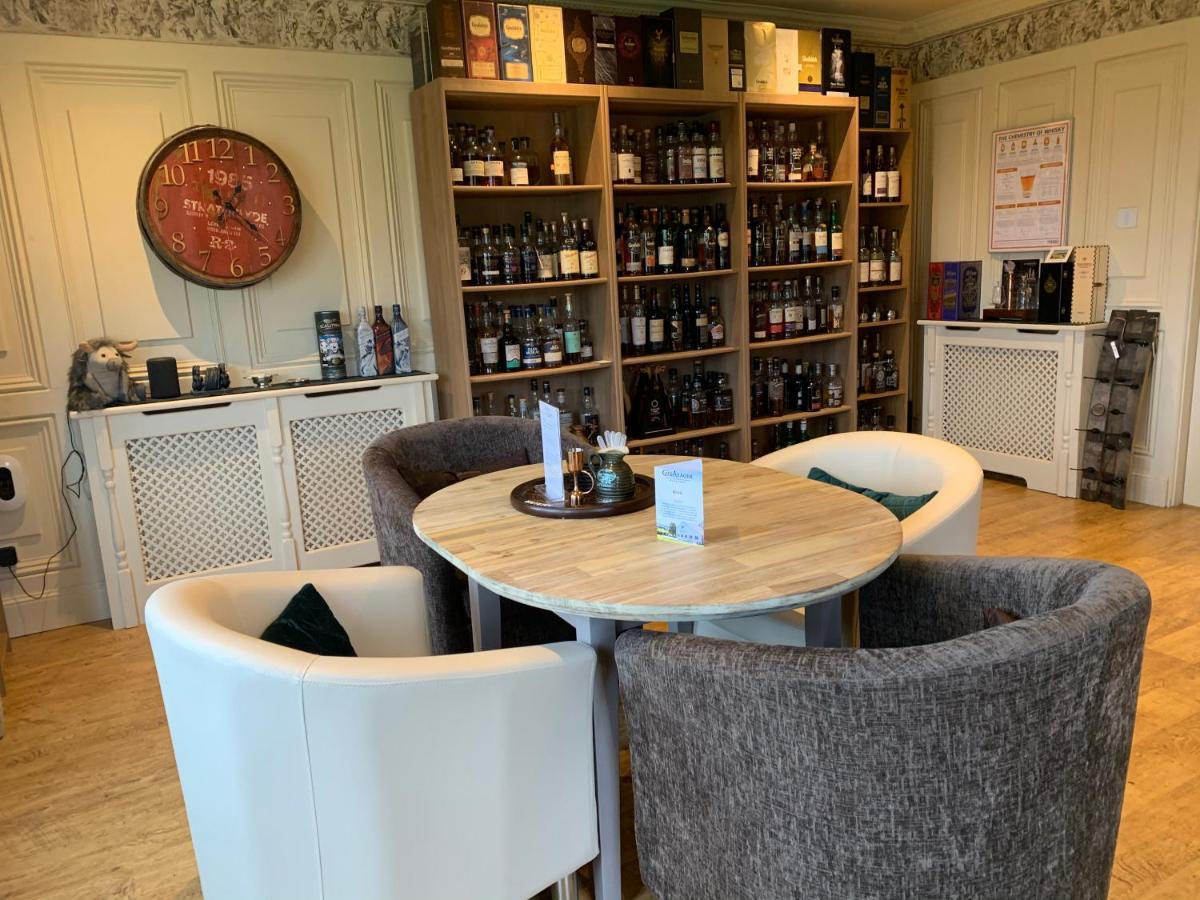 The Gables Whisky B&B Дъфтаун Екстериор снимка