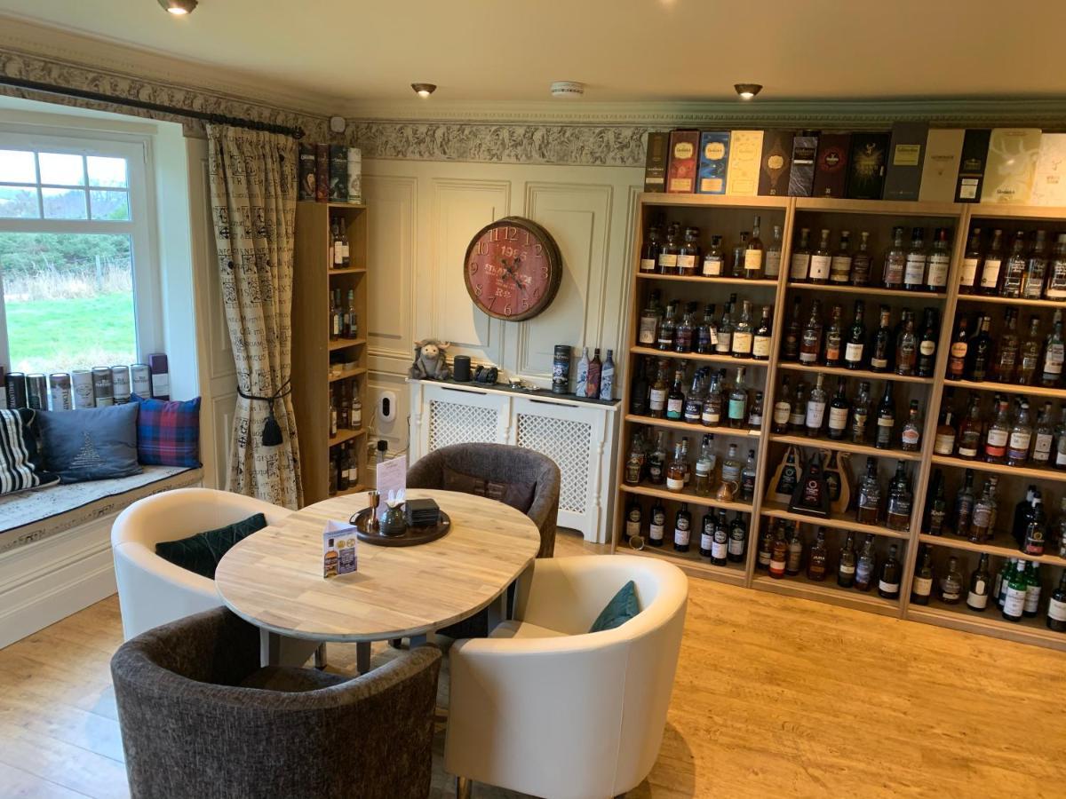 The Gables Whisky B&B Дъфтаун Екстериор снимка