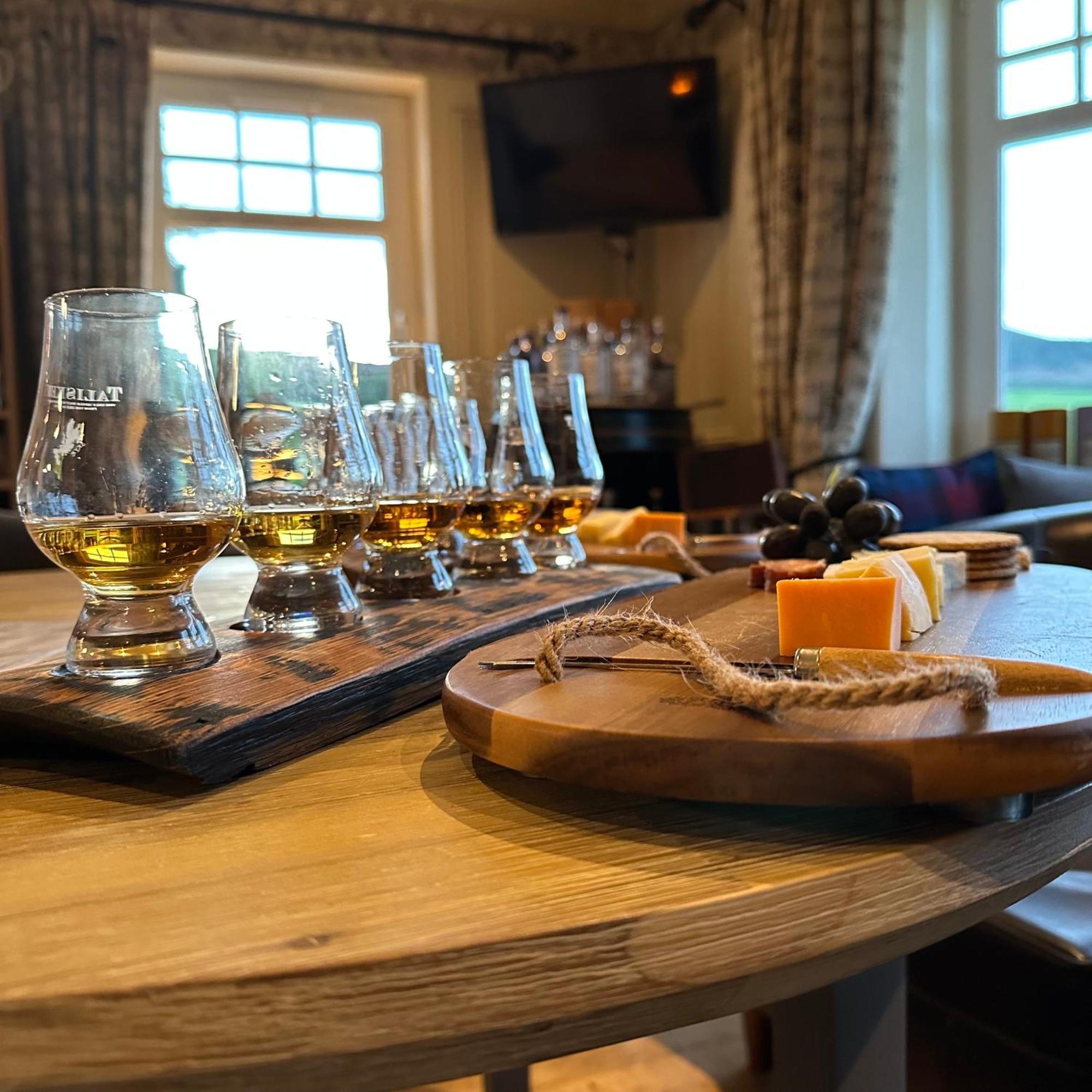 The Gables Whisky B&B Дъфтаун Екстериор снимка