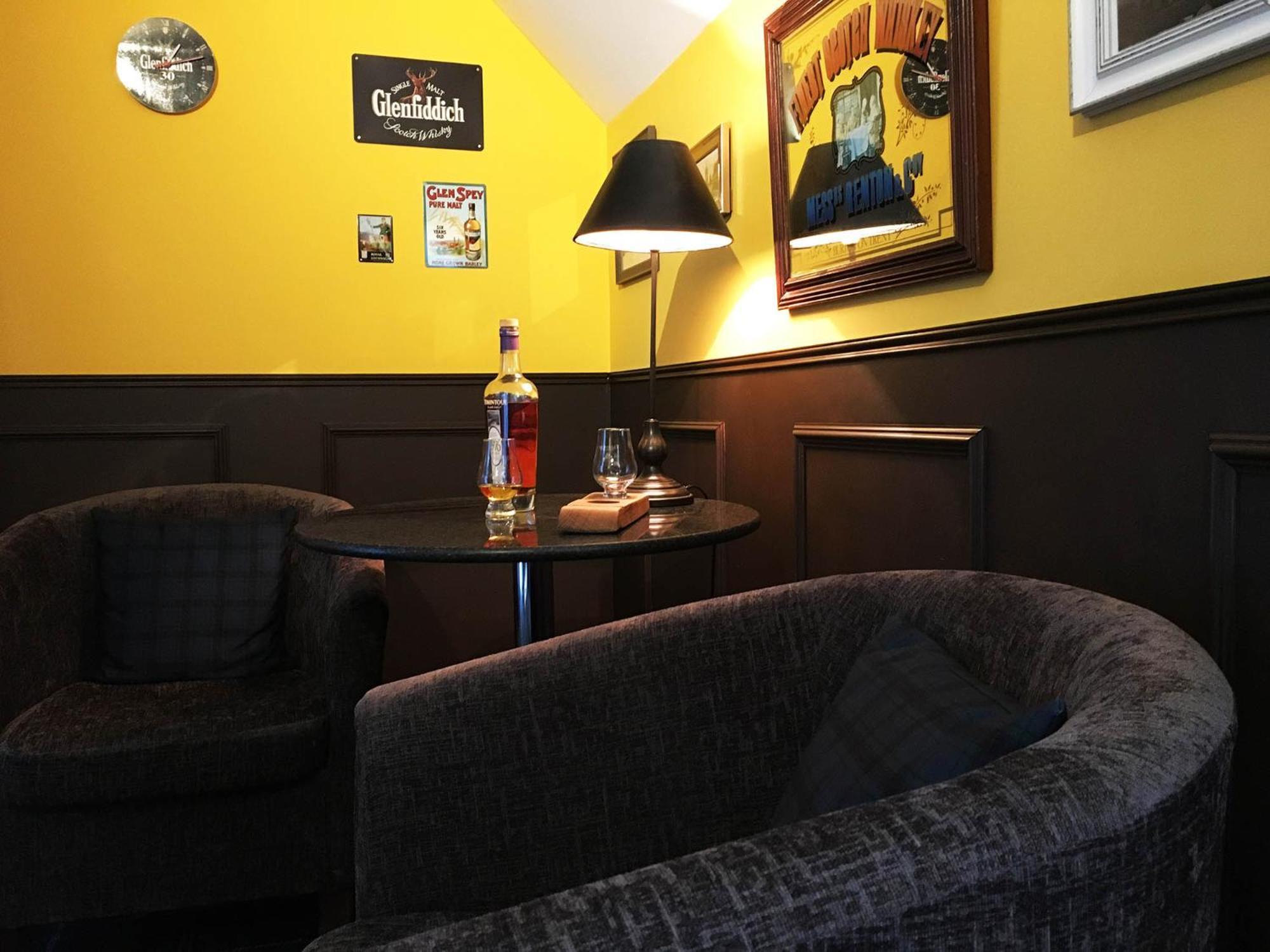 The Gables Whisky B&B Дъфтаун Стая снимка